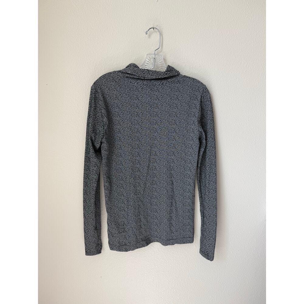 Athleta Flurry Peak Turtleneck Base Layer Gray Flecked Long Sleeve Top Medium - Picture 4 of 5